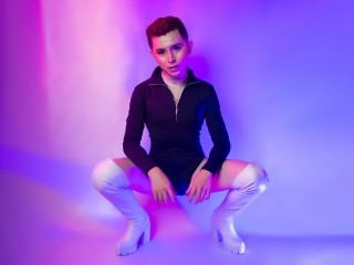 IzanRos profielfoto van cam model