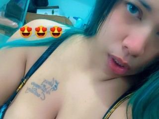 CuteLatynxx cam model profile picture 