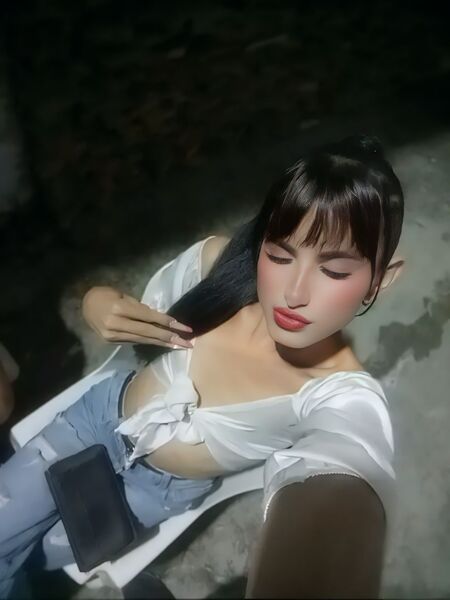 Artiest Ladanny18 Foto 12