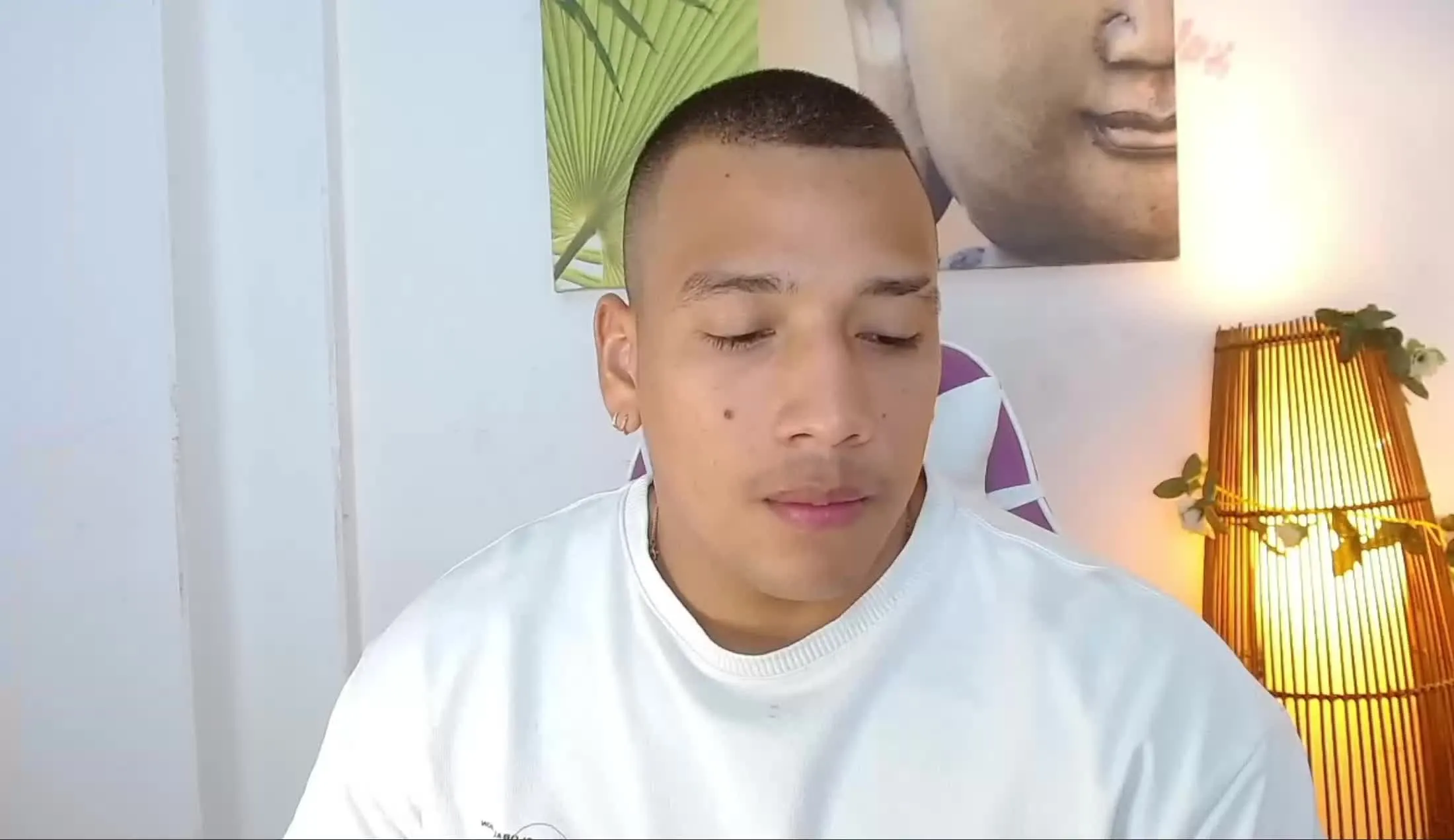 Intérprete Falcon_Hot Video 1