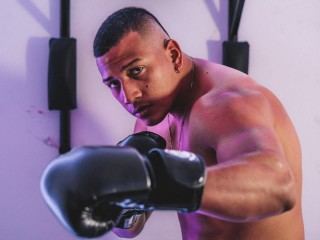 Imagen de perfil de modelo de cámara web de Falcon_Hot