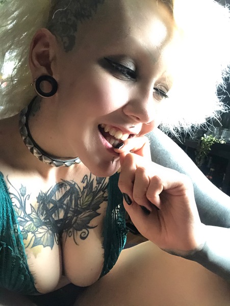 Intérprete NonaDaBat Foto 7