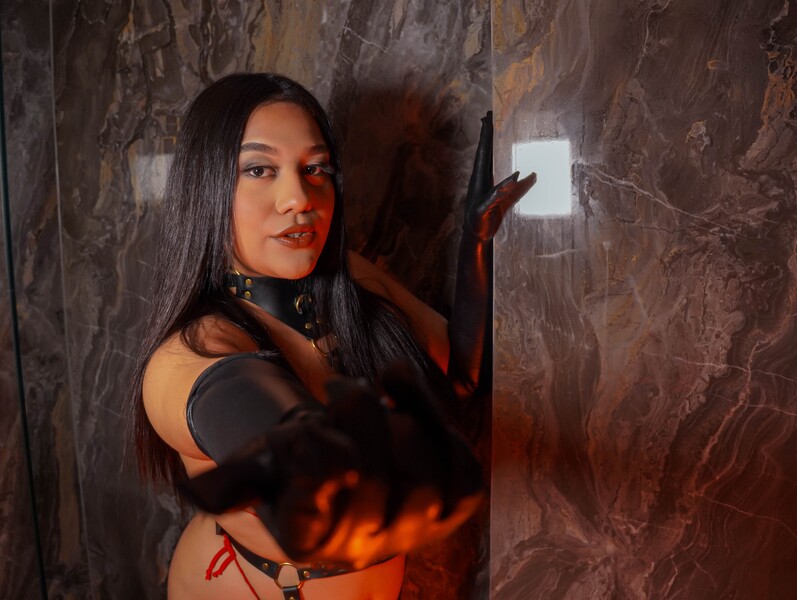 Performer AlisRaven Photo 11