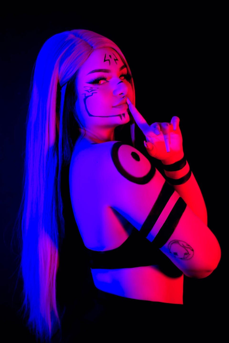 Intérprete Honniewhitee Foto 4