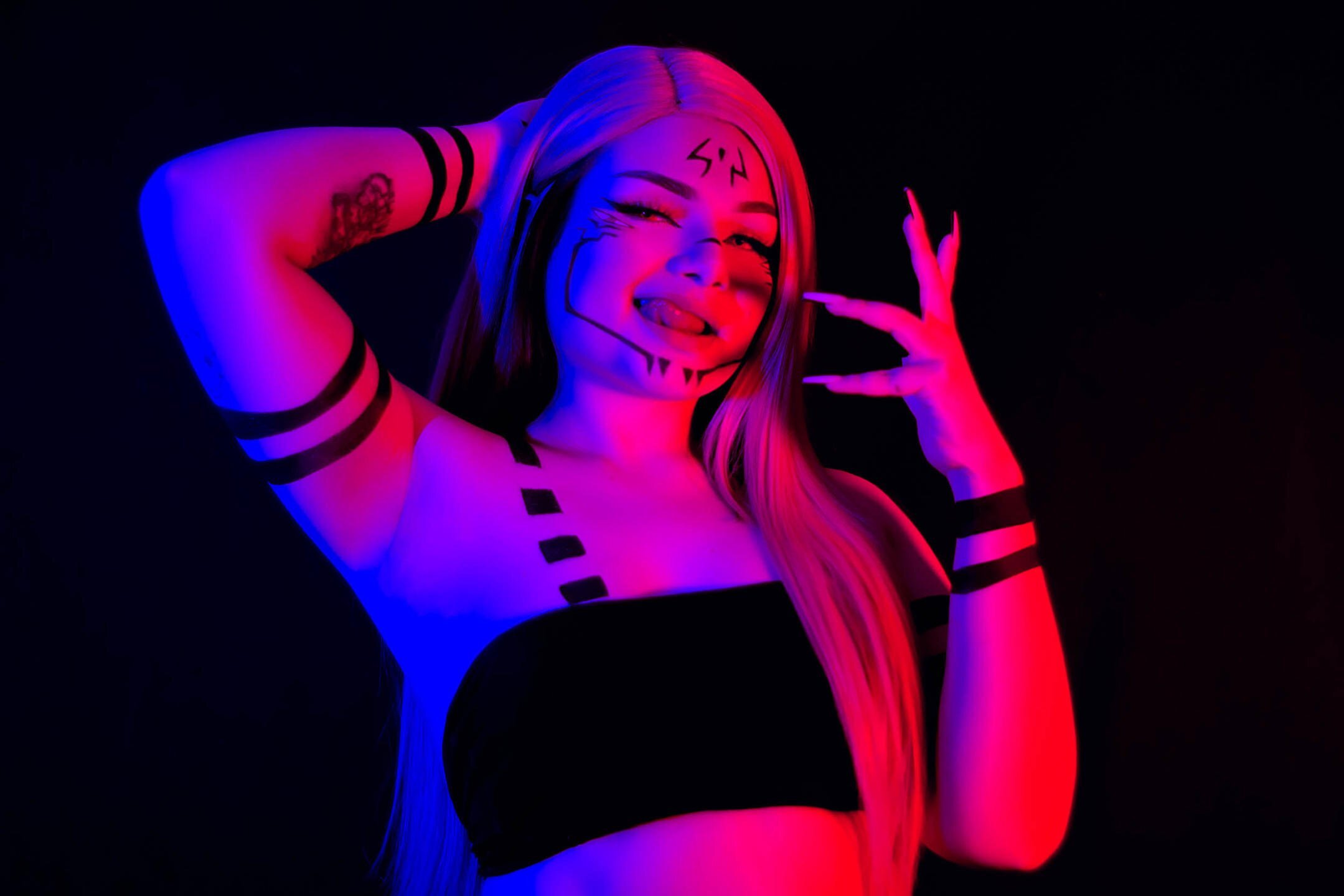 Intérprete Honniewhitee Foto 2