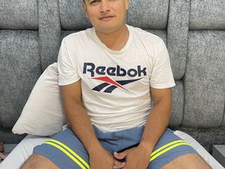 yurAndEddy19 cam model profile picture 