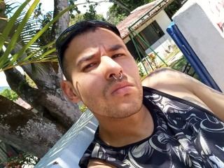 Imagen de perfil de modelo de cámara web de KenjiZimerman