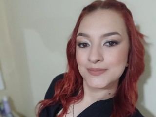 holly_santini immagine del profilo del modello di cam