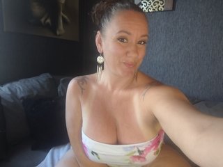 Imagen de perfil de modelo de cámara web de ViviMo