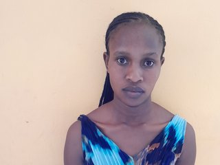 Floney56 profilbild på webbkameramodell