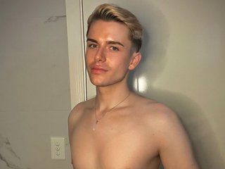 Blondeplayboi profielfoto van cam model 