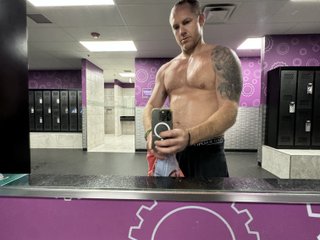 Imagen de perfil de modelo de cámara web de Badboibrad