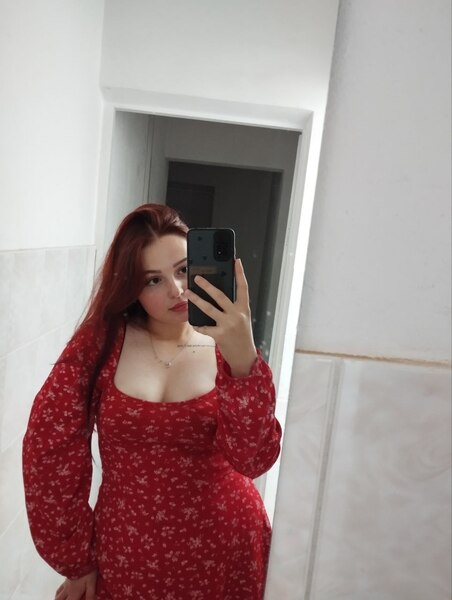 Interprète MiaFlores18 Photo 3