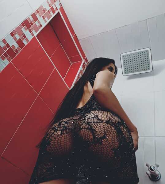 Performer Vanishaross Photo 4