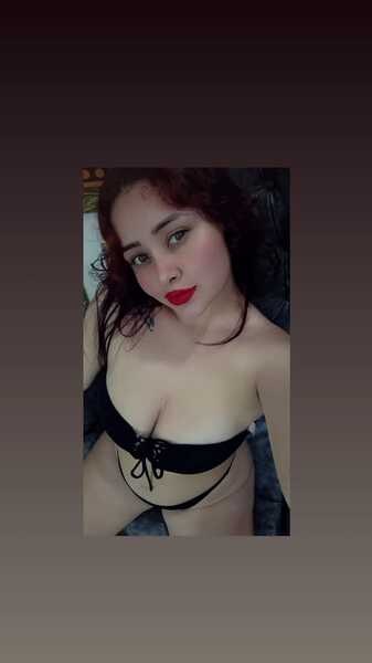 Artista lily_hevans Foto 2