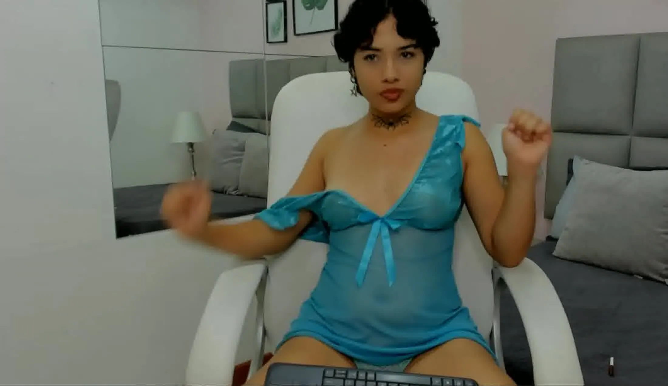 Artiest Anashus Video 1