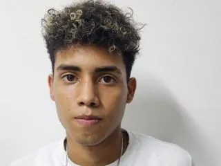 BreeOlson55 profilbild på webbkameramodell