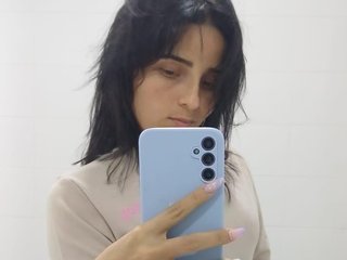 LarizaGuzman profilbild på webbkameramodell 