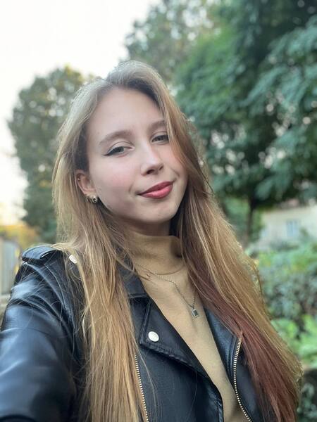 Intérprete TRINITILIGHT Foto 2