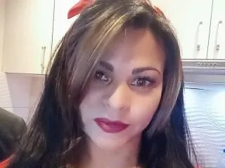 Foto de perfil de modelo de webcam de saramilf202cl