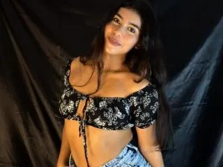 Image de profil du modèle de webcam Liaa_Taylor