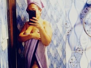 MonicaMatureTaboo Profilbild des Cam-Modells 