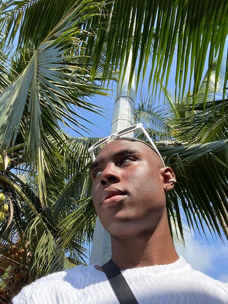 Darsteller JuanHuge Foto 4