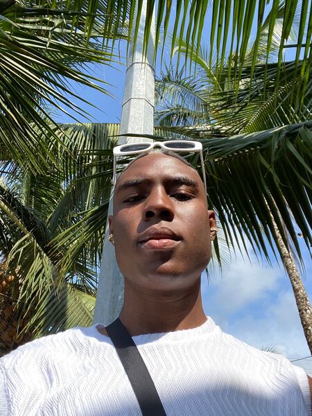 Darsteller JuanHuge Foto 6