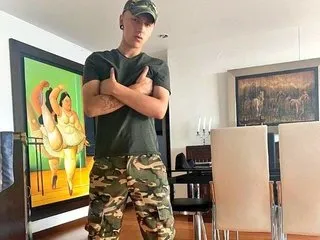 DANDYTHOMASS profilbild på webbkameramodell