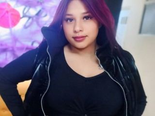 Image de profil du modèle de webcam antoniarouse101cm