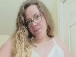 Imagen de perfil de modelo de cámara web de ristinnleee