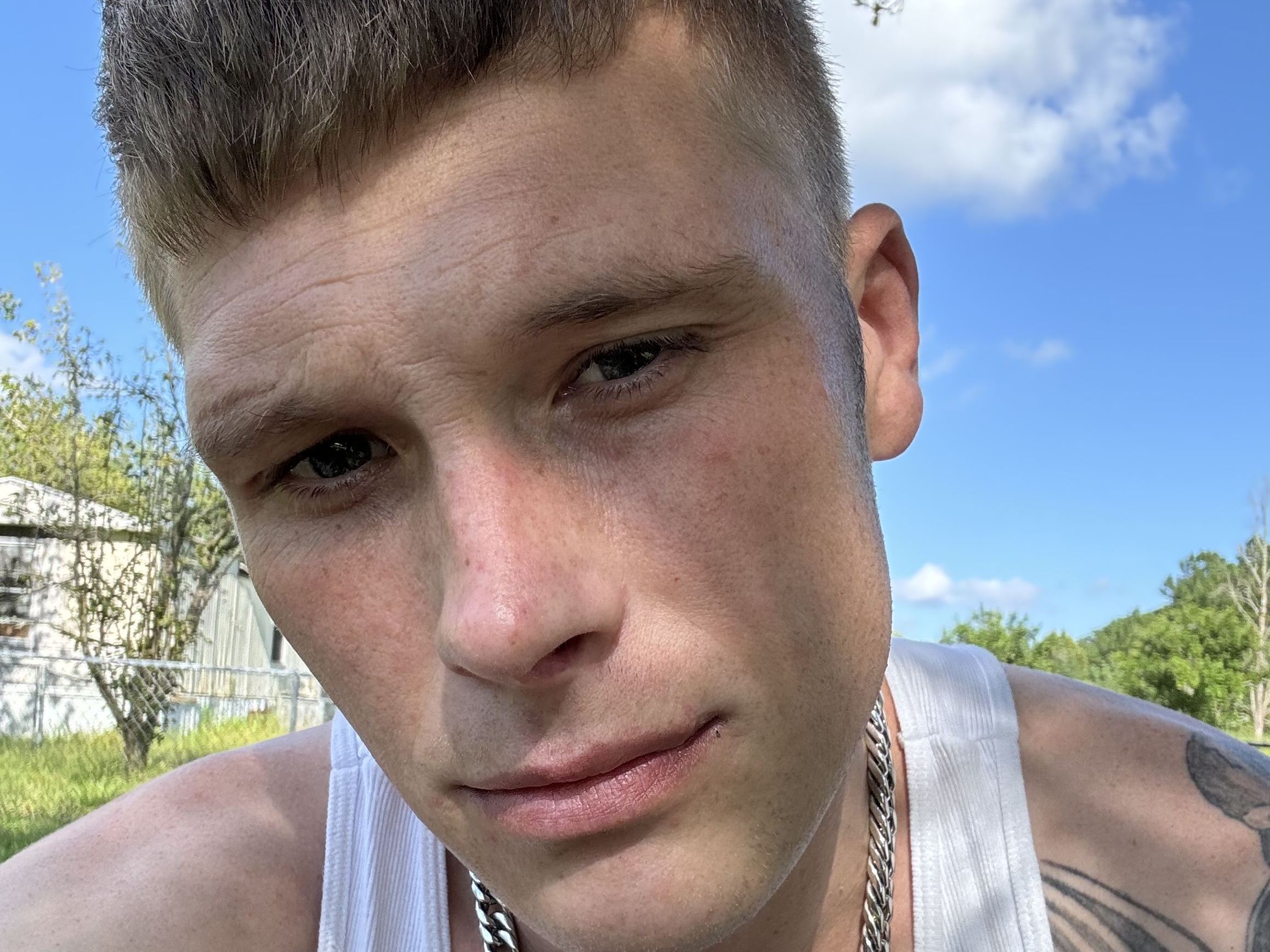 ShortLeash Profilbild des Cam-Modells