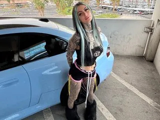 Image de profil du modèle de webcam IzzyKreame