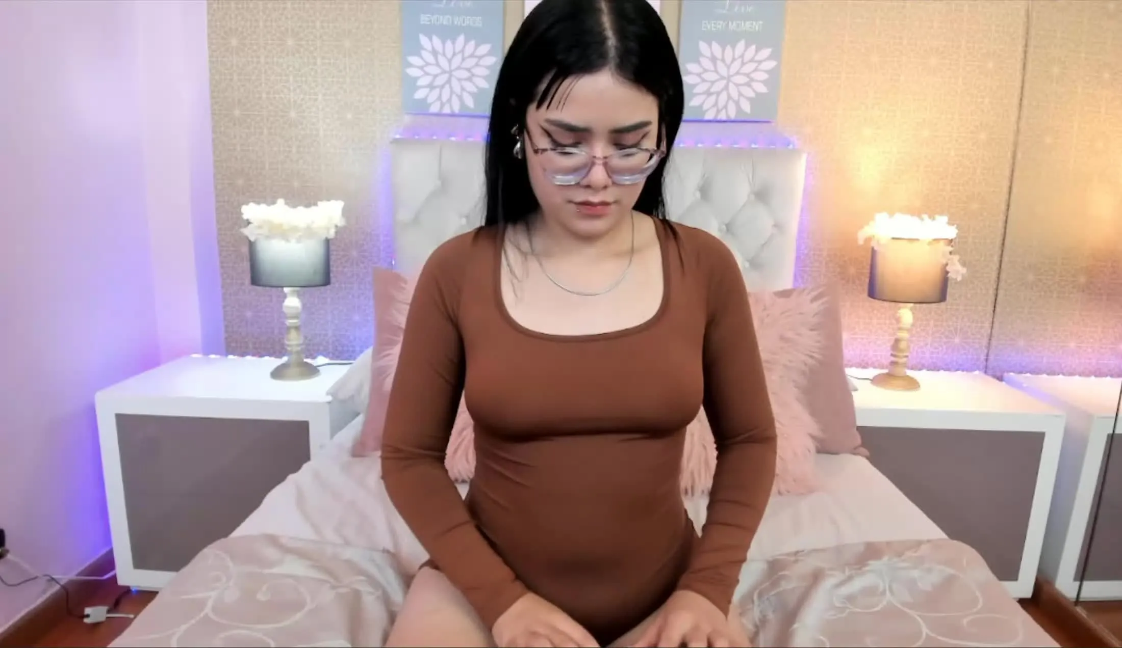 Interprete SelenaKravitz Video 1