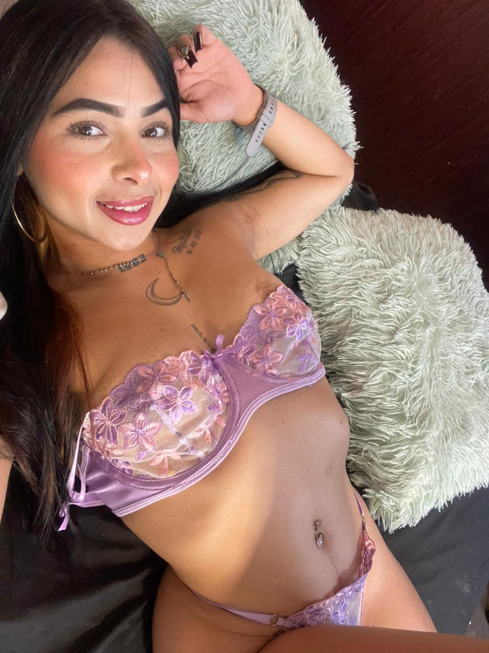 Darsteller AllisonEstradaa Foto 5