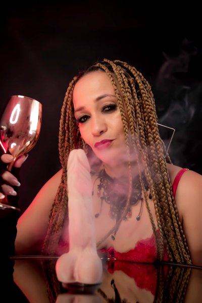 Darsteller AgathaRight Foto 11