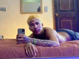 Foto de perfil de modelo de webcam de NAIM909 