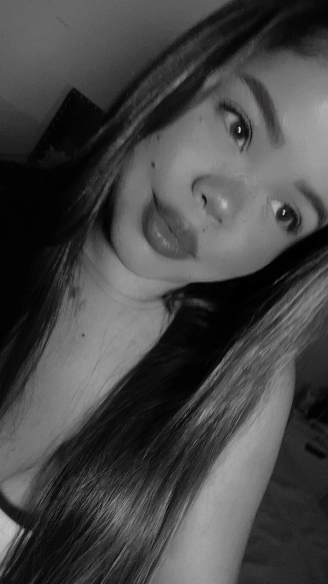 Artist littlee_sophiee Foto 6