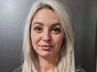 Foto de perfil de modelo de webcam de RANYIA