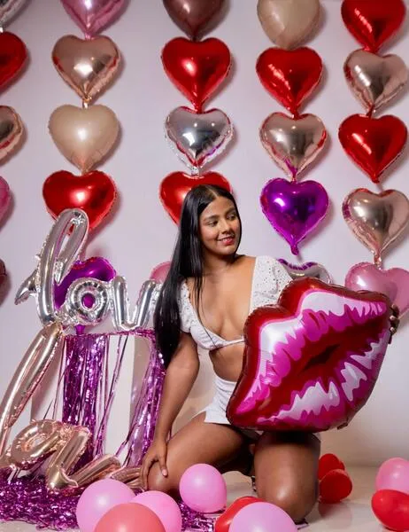 Interprete JANYLOVE Foto 2