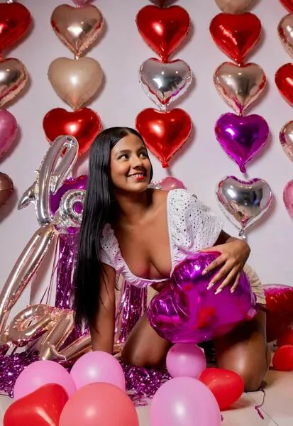 Interprete JANYLOVE Foto 4