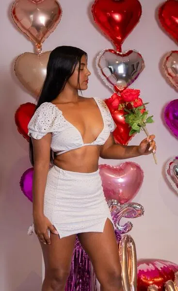 Interprete JANYLOVE Foto 1