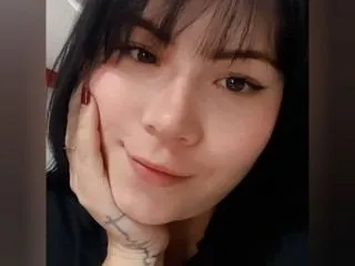 Imagen de perfil de modelo de cámara web de BrittanyThompsons