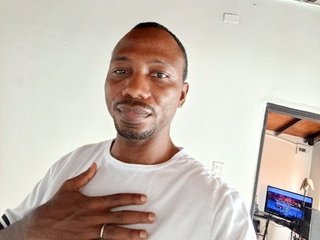 Imagen de perfil de modelo de cámara web de Black_diamond_t