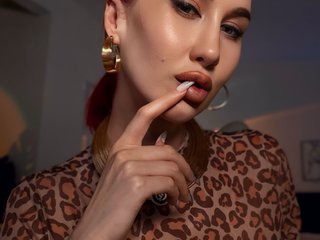 Imagen de perfil de modelo de cámara web de Alexa_aaa