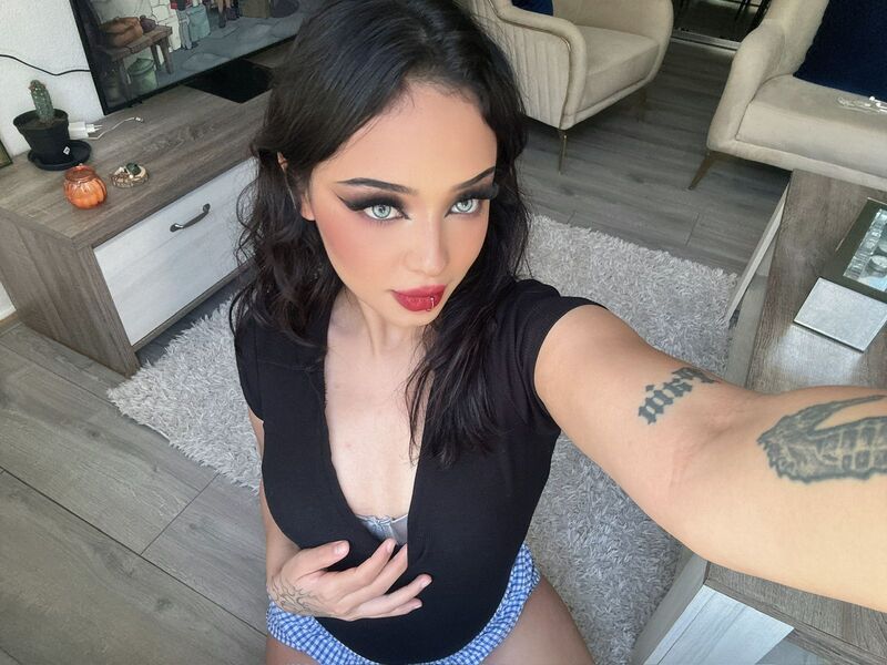 Performer NatashaaCollinss Photo 4