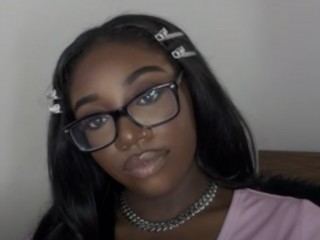 AveryJ99 cam model profile picture 