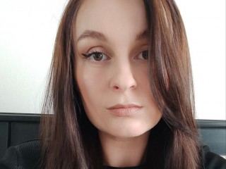 Karina_Dark Profilbild des Cam-Modells 