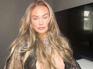 Mia_Mack profielfoto van cam model
