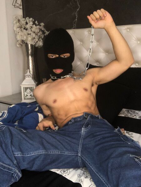 Performer ZeusJeff Photo 3